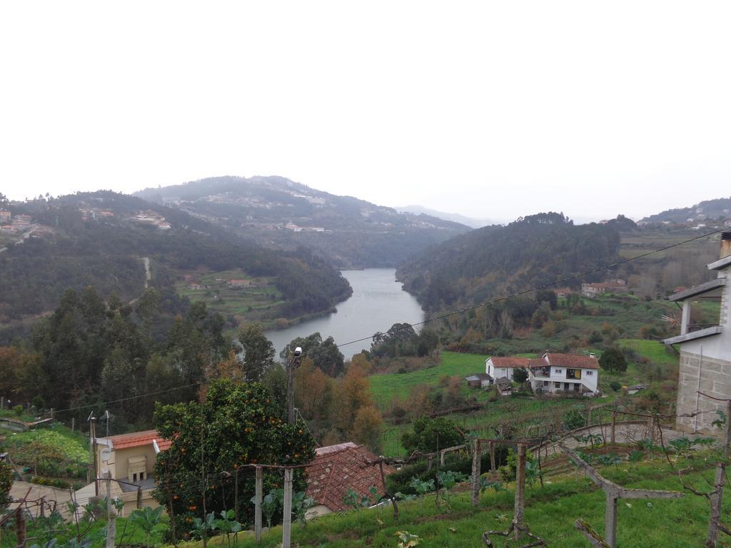 Bernardes House Guest House Castelo de Paiva Ngoại thất bức ảnh