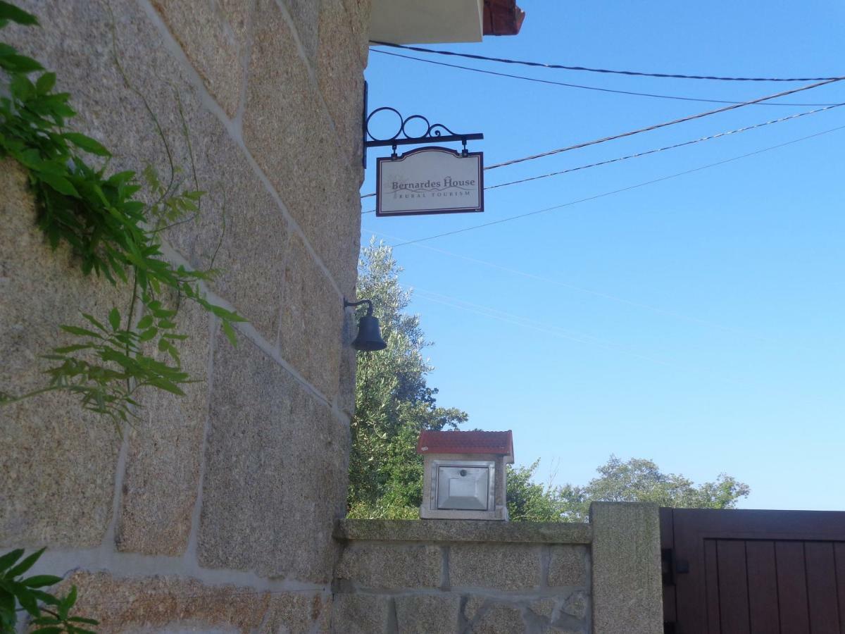 Bernardes House Guest House Castelo de Paiva Ngoại thất bức ảnh
