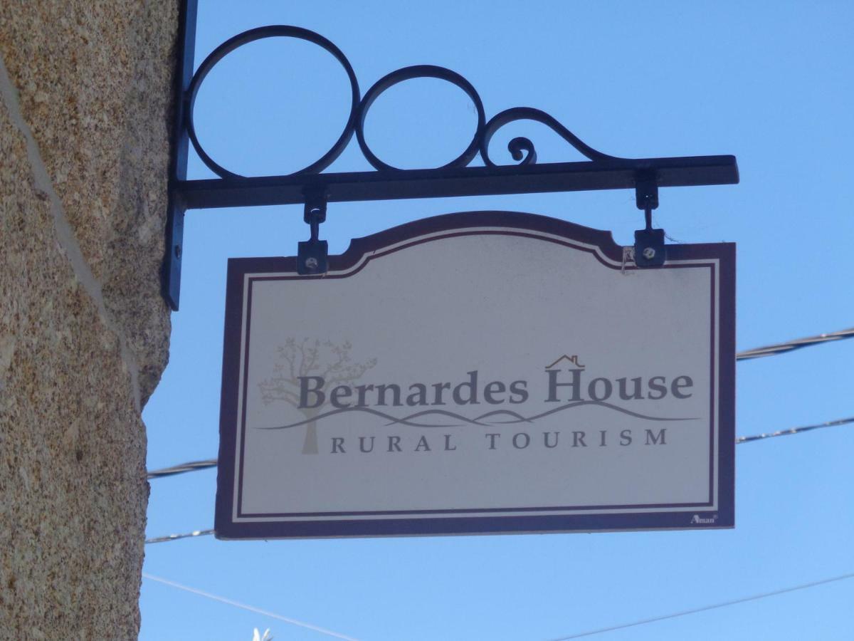 Bernardes House Guest House Castelo de Paiva Ngoại thất bức ảnh